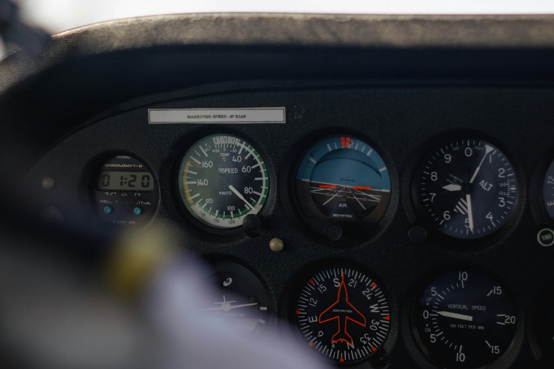 Painel de instrumentos de aeronave leve.